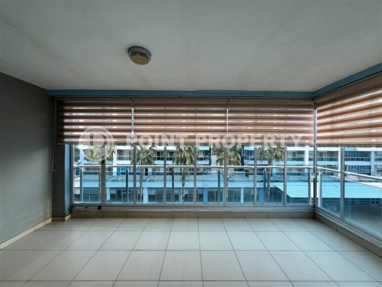 Просторный дуплекс 195 м² с террасой и джакузи в районе Кестель, комплекс с богатой инфраструктурой-id-9887-фото-11