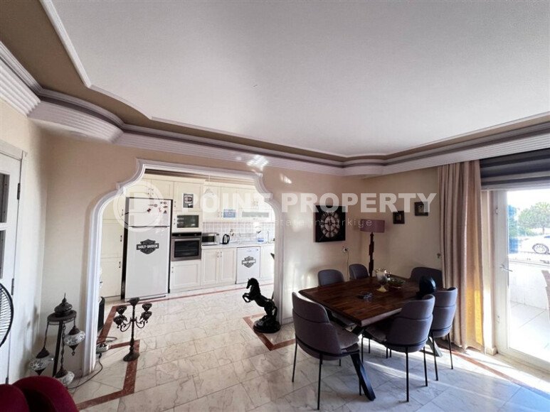 Apartment 135 m² with separate kitchen and sea view in Mahmutlar right next to the beach-id-9892-photo-4