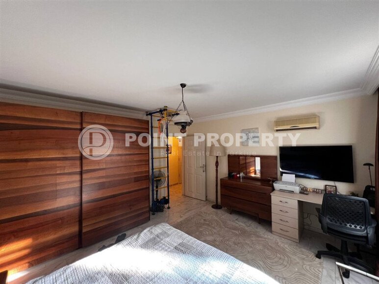 Apartment 135 m² with separate kitchen and sea view in Mahmutlar right next to the beach-id-9892-photo-10