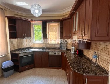 Furnished villa 165 m² with sea view, with garden in Kargicak, in a complex with hotel infrastructure-id-9895-photo-5