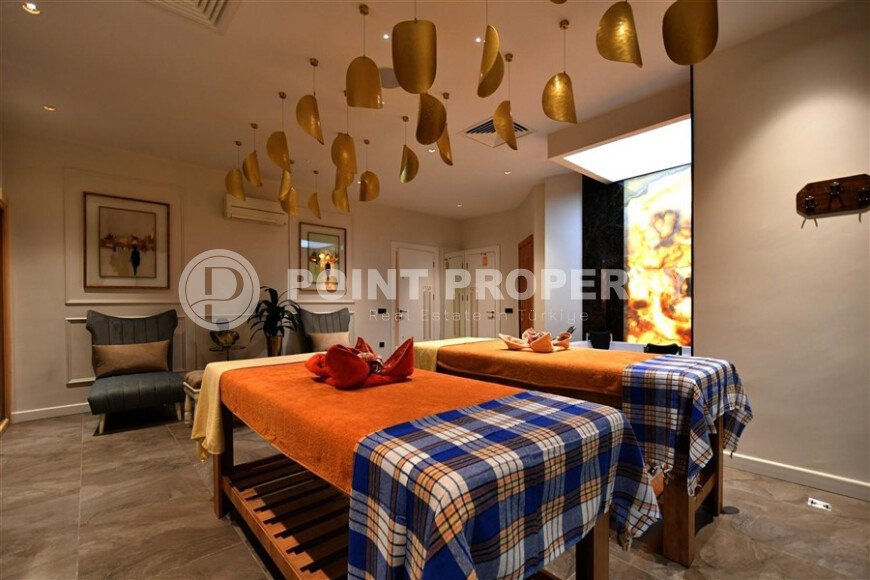 2+1 apartment with direct sea view in an ultra-modern complex on the first coastline in Mahmutlar-id-9898-photo-16