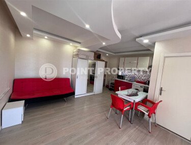 Квартира-студия с видом на море в комплексе на первой береговой линии в центре Махмутлара-id-9899-фото-4