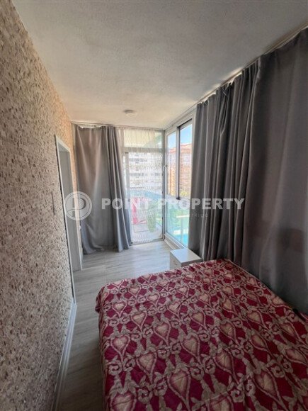 Studio apartment with sea view in a complex on the first coastline in the center of Mahmutlar-id-9899-photo-8