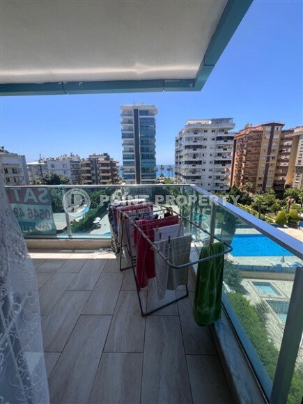 Квартира-студия с видом на море в комплексе на первой береговой линии в центре Махмутлара-id-9899-фото-16