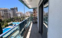 Studio apartment with sea view in a complex on the first coastline in the center of Mahmutlar-id-9899-photo-18