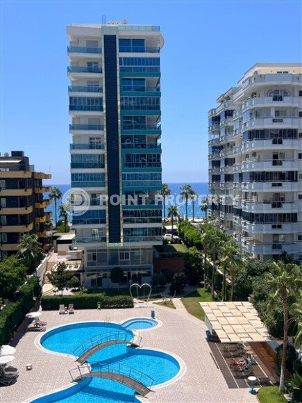 Квартира-студия с видом на море в комплексе на первой береговой линии в центре Махмутлара-id-9899-фото-21