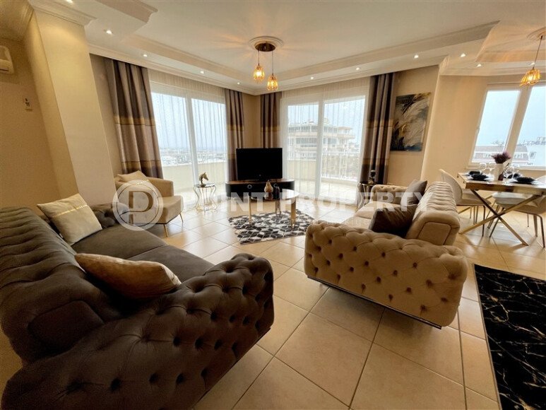 Просторный дуплекс 250 м² с тремя спальнями в Махмутларе-id-9905-фото-1