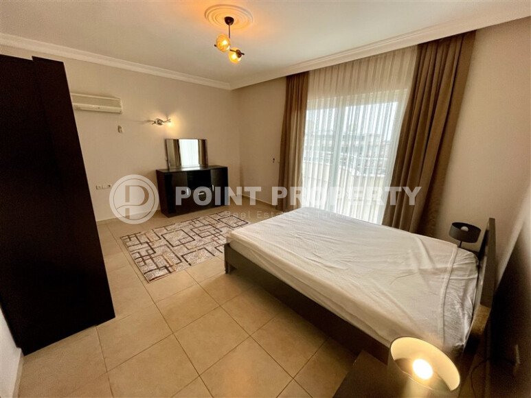 Просторный дуплекс 250 м² с тремя спальнями в Махмутларе-id-9905-фото-5