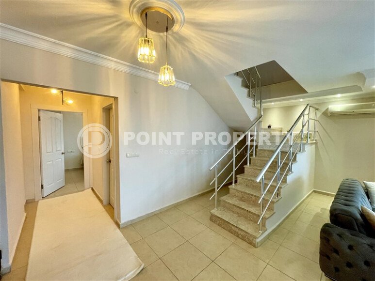 Просторный дуплекс 250 м² с тремя спальнями в Махмутларе-id-9905-фото-11