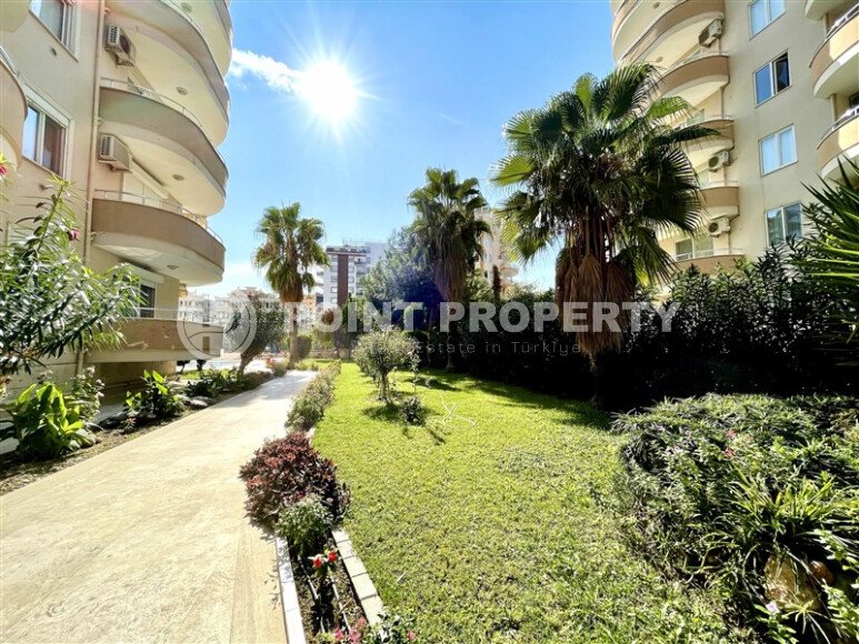 Просторный дуплекс 250 м² с тремя спальнями в Махмутларе-id-9905-фото-23