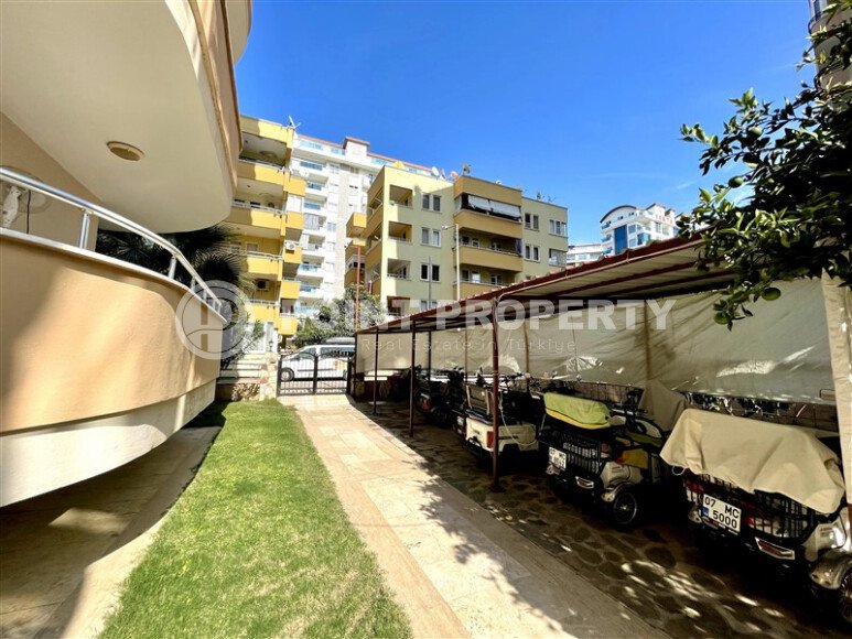 Просторный дуплекс 250 м² с тремя спальнями в Махмутларе-id-9905-фото-25