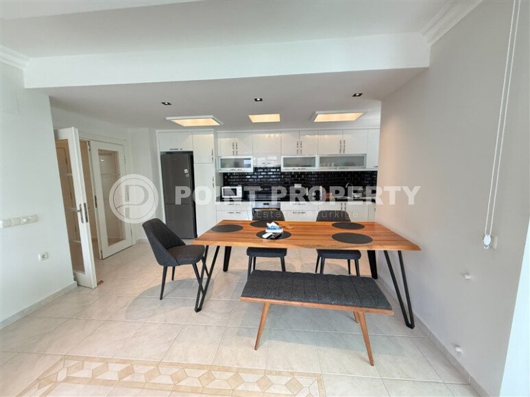 Spacious 2+1 with an area of 115 m² in Tosmur – a large complex near the sea, residence permit-id-9910-photo-2