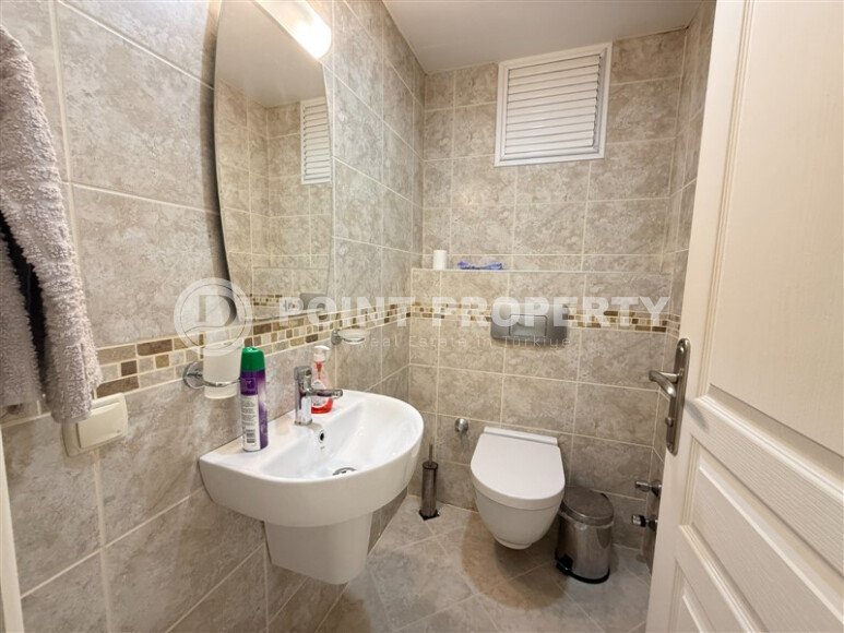 Spacious 2+1 with an area of 115 m² in Tosmur – a large complex near the sea, residence permit-id-9910-photo-9