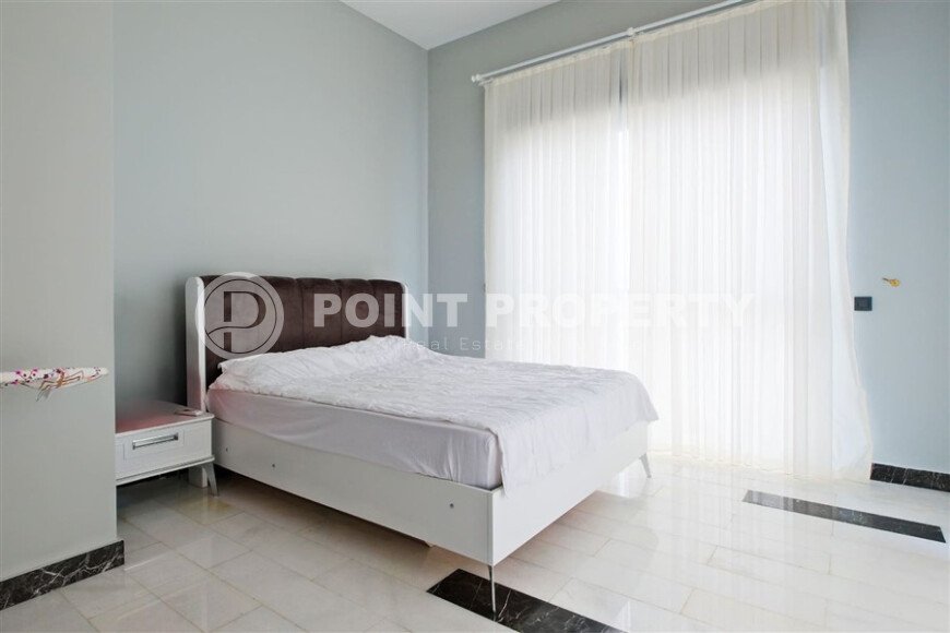 Шикарный дуплекс 3+1 площадью 208 м² с панорамным видом на море и горы в премиальном комплексе Оба, вид на жительство-id-9911-фото-11