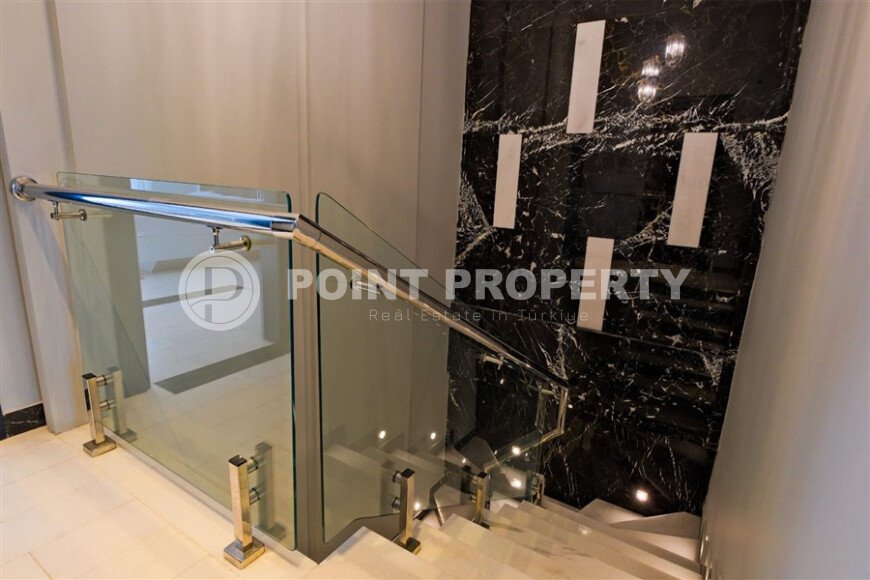 Шикарный дуплекс 3+1 площадью 208 м² с панорамным видом на море и горы в премиальном комплексе Оба, вид на жительство-id-9911-фото-17