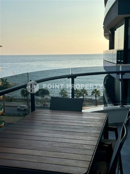 Apartment 2+1 85 m² with sea view and citizenship in Oba area, first line-id-9912-photo-1
