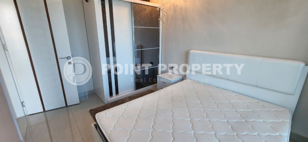 Комфортабельная квартира 1+1 с видами на горы и море в Махмутларе – 70 м²-id-9914-фото-5