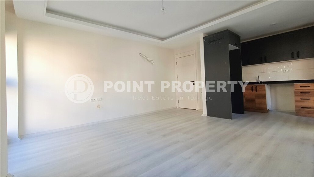 2+1 apartment with finished renovation in the center of Alanya - 700 m to Keykubat beach-id-9926-photo-3