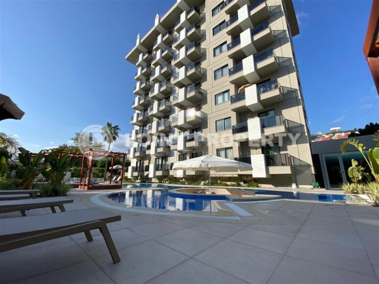 Современная квартира 56 м² центр Аланьи-id-9932-фото-1