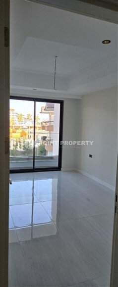 Title: Spacious 1+1 apartment, 81 m² in a stunning complex with rich hotel-type infrastructure in the Turkler area-id-9939-photo-6