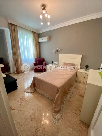 Panoramic duplex 180 m² Kargicak area with sea and mountain views-id-9945-photo-6