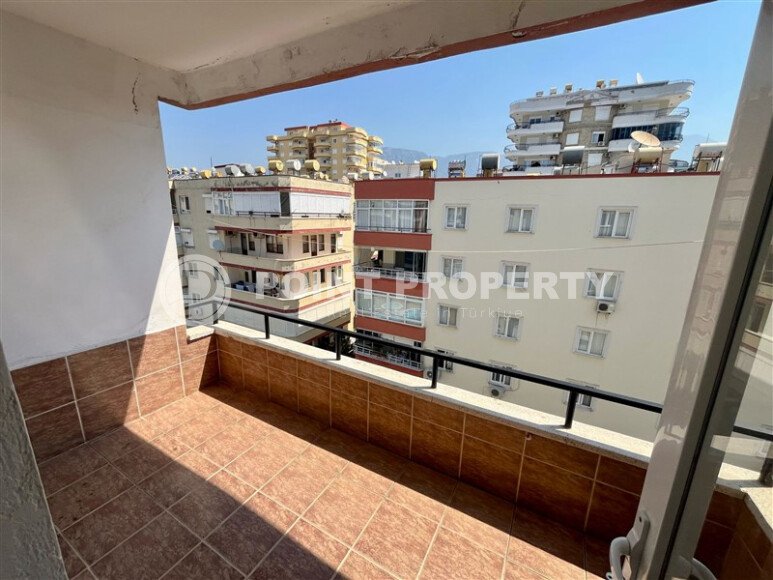 Furnished 1+1 apartment with national style in the very center of Mahmutlar-id-9961-photo-7