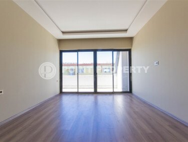 Просторный дуплекс 3+1 с панорамными окнами в районе Каргыджак подходит под  гражданство Турции.-id-9968-фото-5