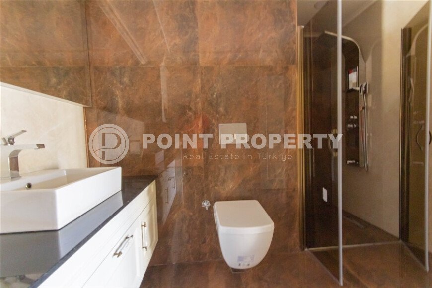 Spacious 3+1 duplex with panoramic windows in the Kargicak area is suitable for Turkish citizenship.-id-9968-photo-8