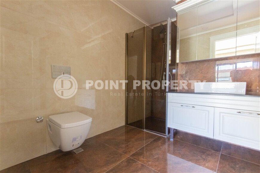 Spacious 3+1 duplex with panoramic windows in the Kargicak area is suitable for Turkish citizenship.-id-9968-photo-9