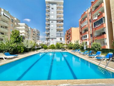 Spacious furnished 2+1 apartment of 100 m² in the center of Mahmutlar-id-9970-photo-3