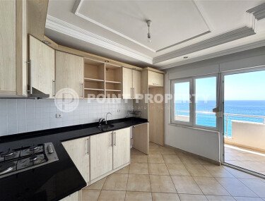 Частично меблированная квартира 3+1 с видом на море, 140 м², район Тосмур с видом на жительство.-id-9972-фото-3