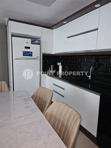 Modern 2+1 apartment with sea view and infinity pool on the roof in Mahmutlar-id-9973-photo-4