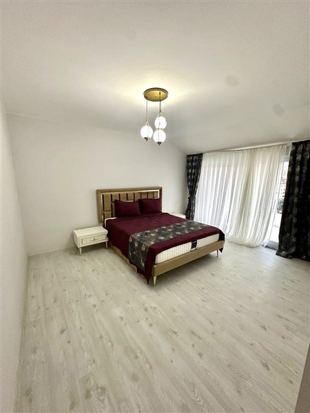 Просторный пентхаус 3+1 с видом на горы-id-9989-фото-5