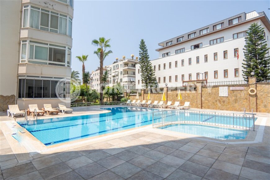 Светлая квартира 115 м² в центр Аланьи, Клеопатра, с мебелью и двумя балконами-id-9994-фото-12