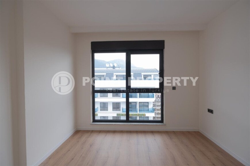 Просторный дуплекс 4+1, 130 м² с панорамным видом на море в элитном комплексе Махмутлара-id-9999-фото-6