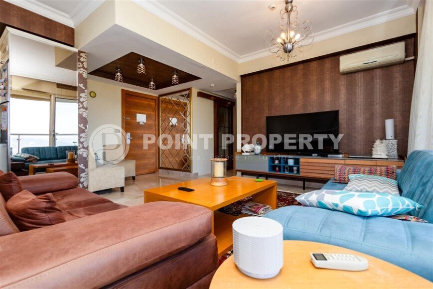 3+1 apartment with panoramic views in a prestigious complex in Kargicak-id-10006-photo-10