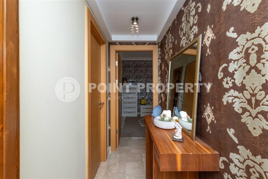3+1 apartment with panoramic views in a prestigious complex in Kargicak-id-10006-photo-20