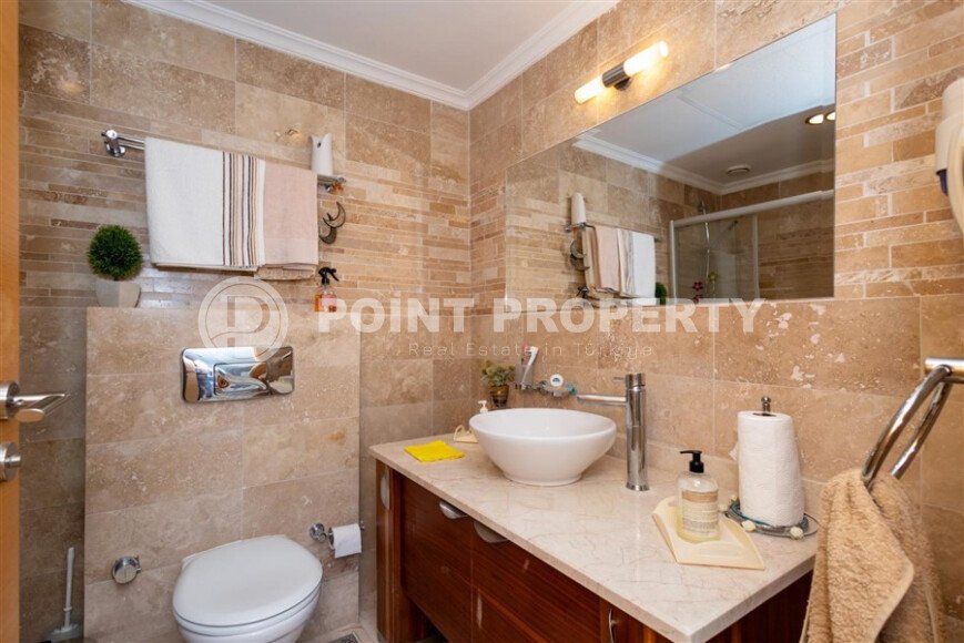 3+1 apartment with panoramic views in a prestigious complex in Kargicak-id-10006-photo-22