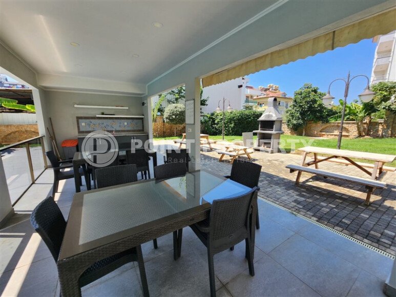 Стильная квартира 2+1 с отдельной кухней и возможностью получения ВНЖ — 110 м² в нижней Оба, Аланья-id-10008-фото-14