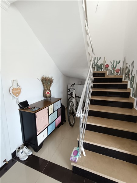 Просторный дуплекс 2+1 с террасой и видом на море — 110 м², Махмутлар-id-10010-фото-13