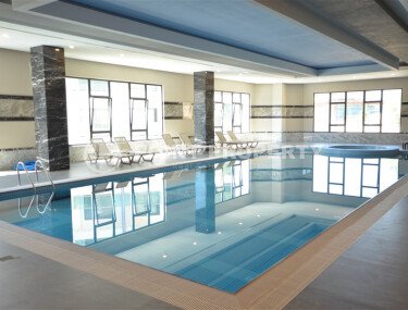 Шикарная квартира 1+1 с видом на море в элитном комплексе на первой береговой линии, Каргыджак-id-10014-фото-2