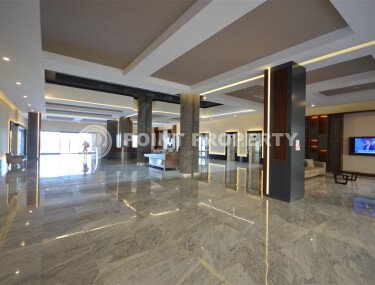 Шикарная квартира 1+1 с видом на море в элитном комплексе на первой береговой линии, Каргыджак-id-10014-фото-3