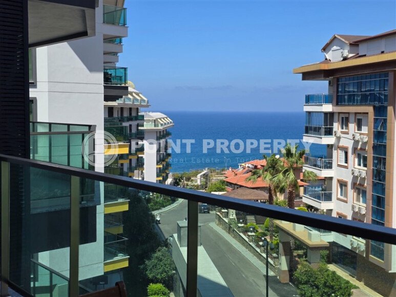 Шикарная квартира 1+1 с видом на море в элитном комплексе на первой береговой линии, Каргыджак-id-10014-фото-7