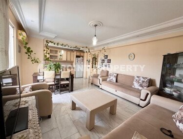 Sunny apartment 2+1 - 110 m² in Cikcilli area with large green area-id-10025-photo-4
