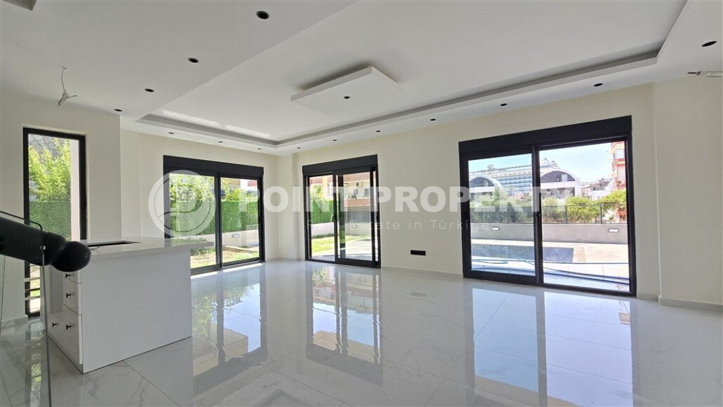 Роскошная трёхэтажная вилла 3+1 — 210 м² в Конаклы, всего 150 м от моря-id-10026-фото-2