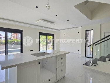 Роскошная трёхэтажная вилла 3+1 — 210 м² в Конаклы, всего 150 м от моря-id-10026-фото-5