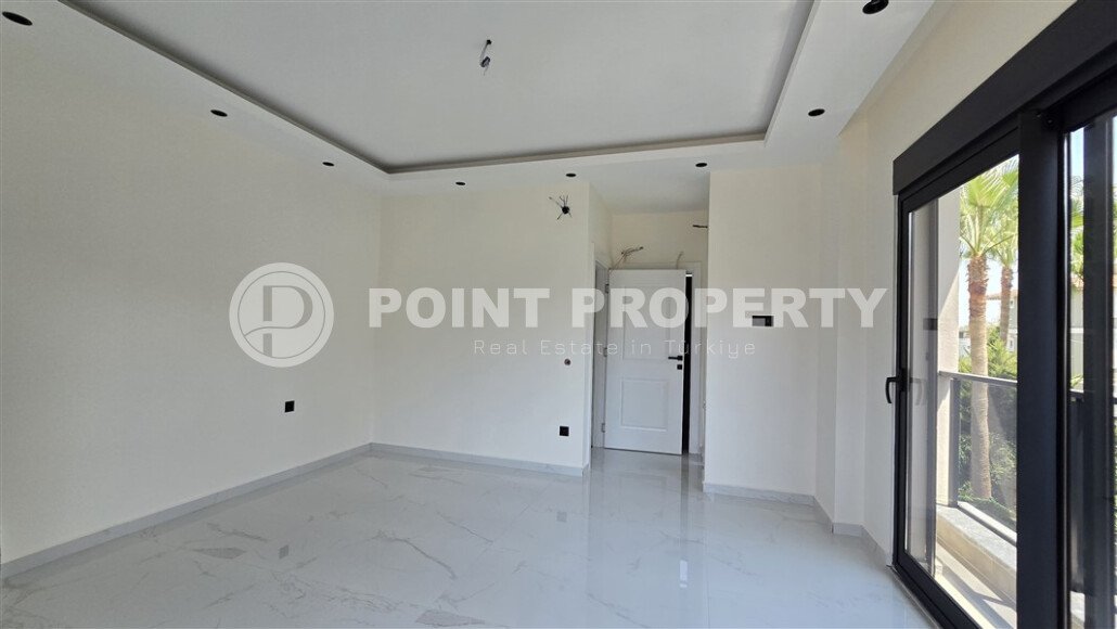 Роскошная трёхэтажная вилла 3+1 — 210 м² в Конаклы, всего 150 м от моря-id-10026-фото-9