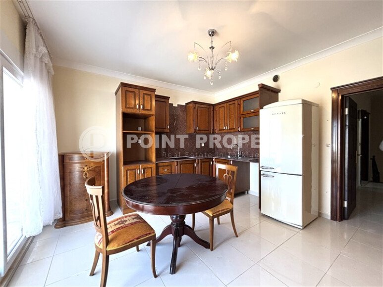 Просторный дуплекс 3+1 — 220 м² на первой линии в Махмутларе-id-10027-фото-10