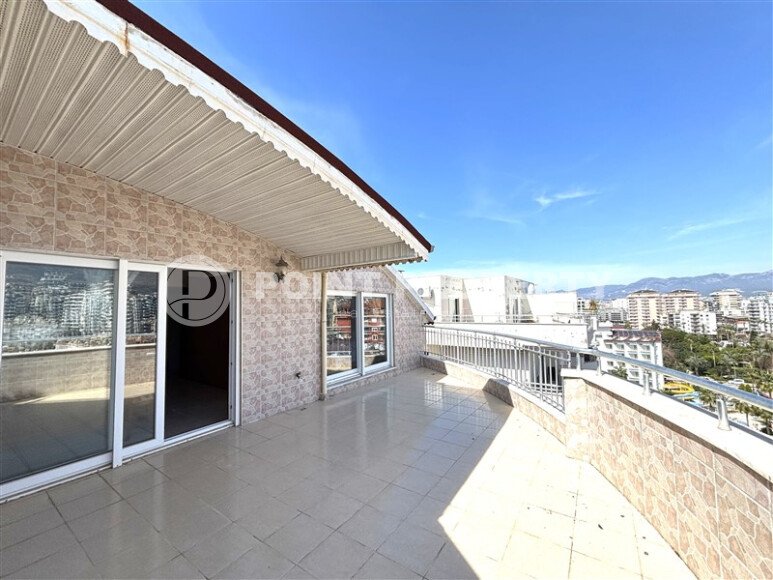 Spacious duplex 3+1 - 220 m² on the first line in Mahmutlar-id-10027-photo-26