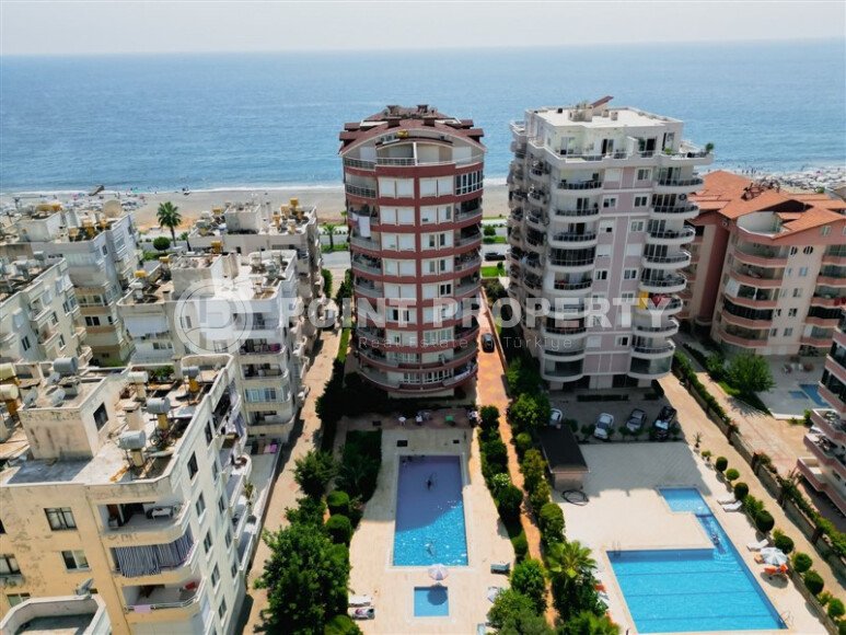 Просторный дуплекс 3+1 — 220 м² на первой линии в Махмутларе-id-10027-фото-32